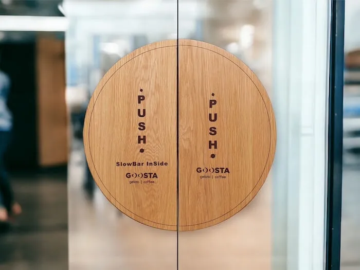 goosta ป้ายไม้