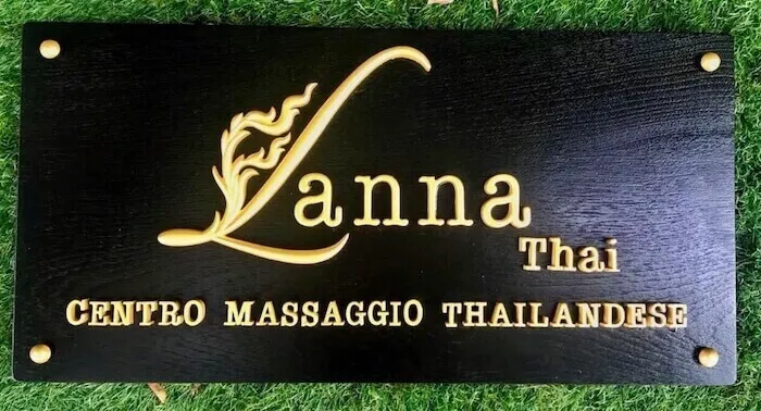 lanna ป้ายไม้