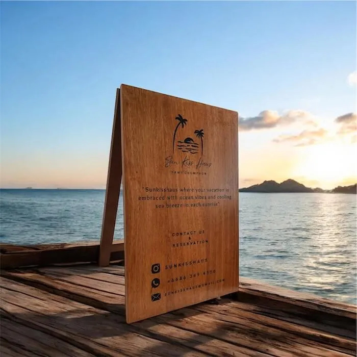 sunkissed house ป้ายไม้ 2